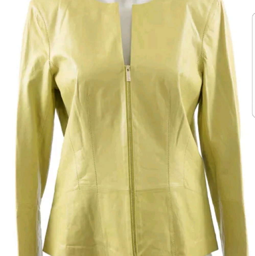 Lafayette10M yellow split neck leather coat